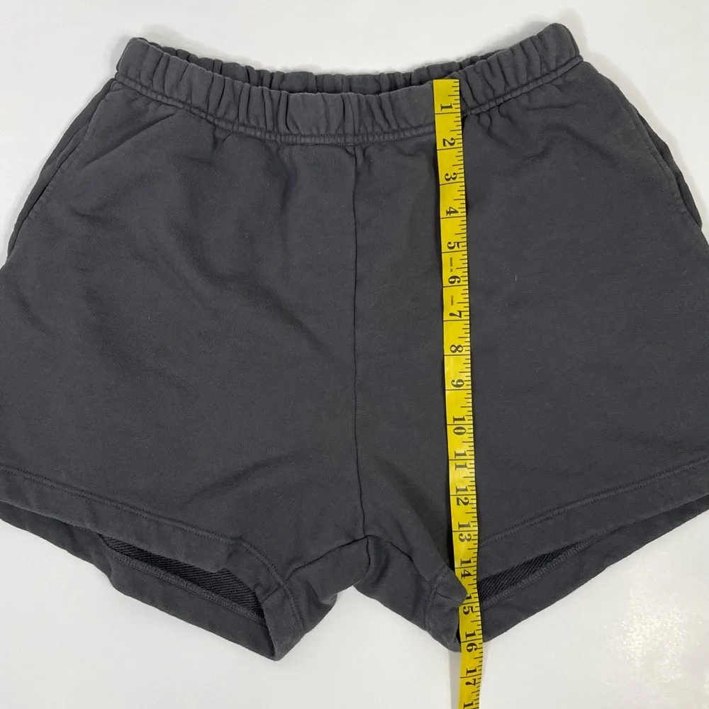 Daily drills Women's Gray lounge Shorts. Size: XS/S - Picture 4 of 5
